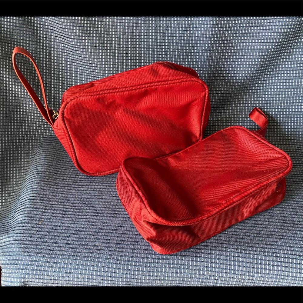 NWOT water resistant fabric travel bags with hanging loop